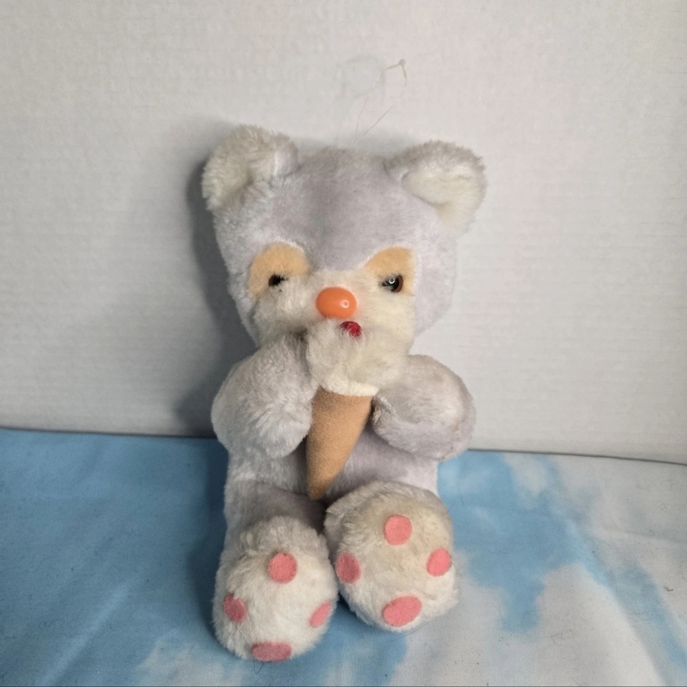 Vintage Commonwealth Hungry Bear Purple Stuffed Teddy Plush Ice Cream